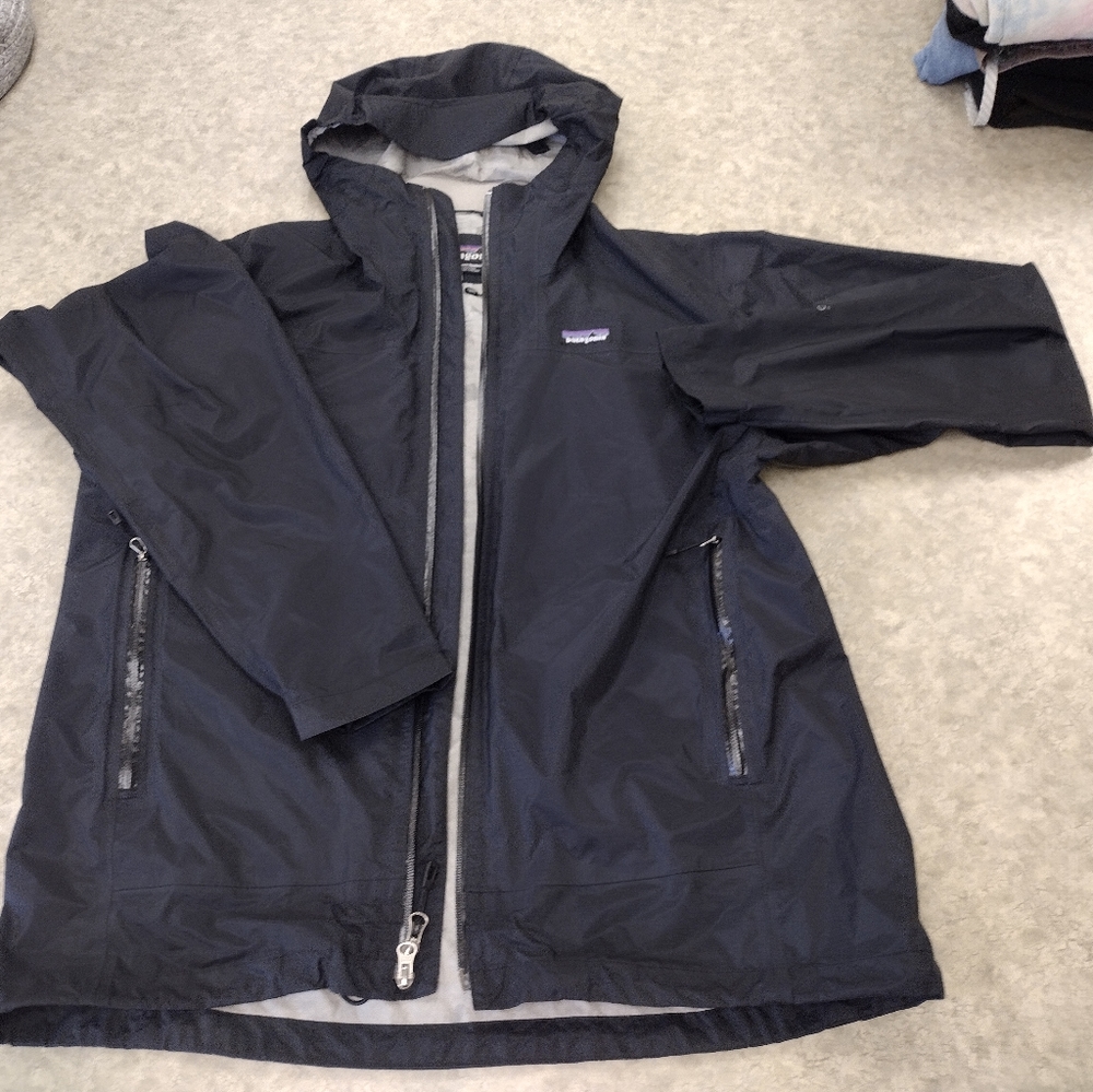 Patagonia Rain Shell - Liner - Size large